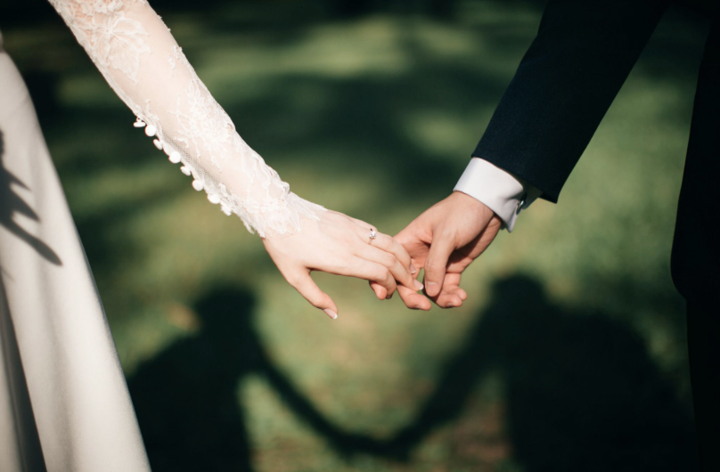 What Are Soul Ties? A Biblical Perspective