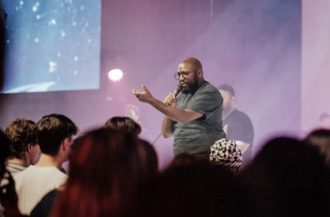 Preaching on Evangelism That Gets Your Church Moving