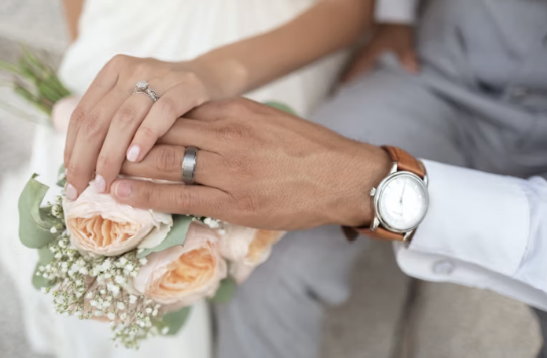 Trad Wife Living: Biblical Wisdom for Marriage Today
